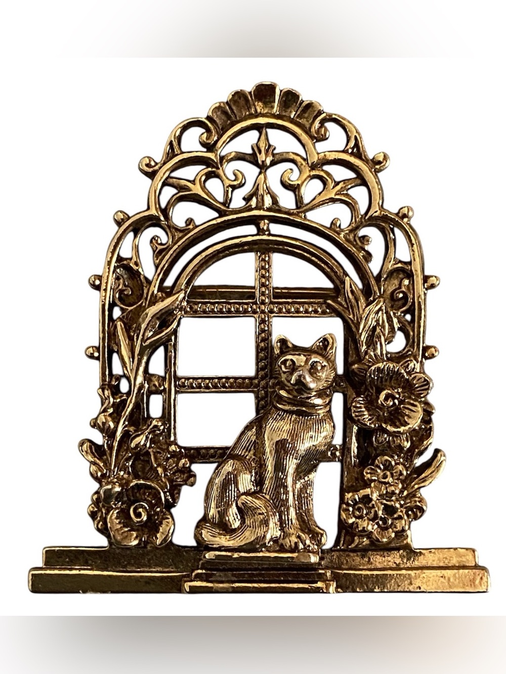 1928 Jewelry Co vintage Goldtone cat in a window brooch